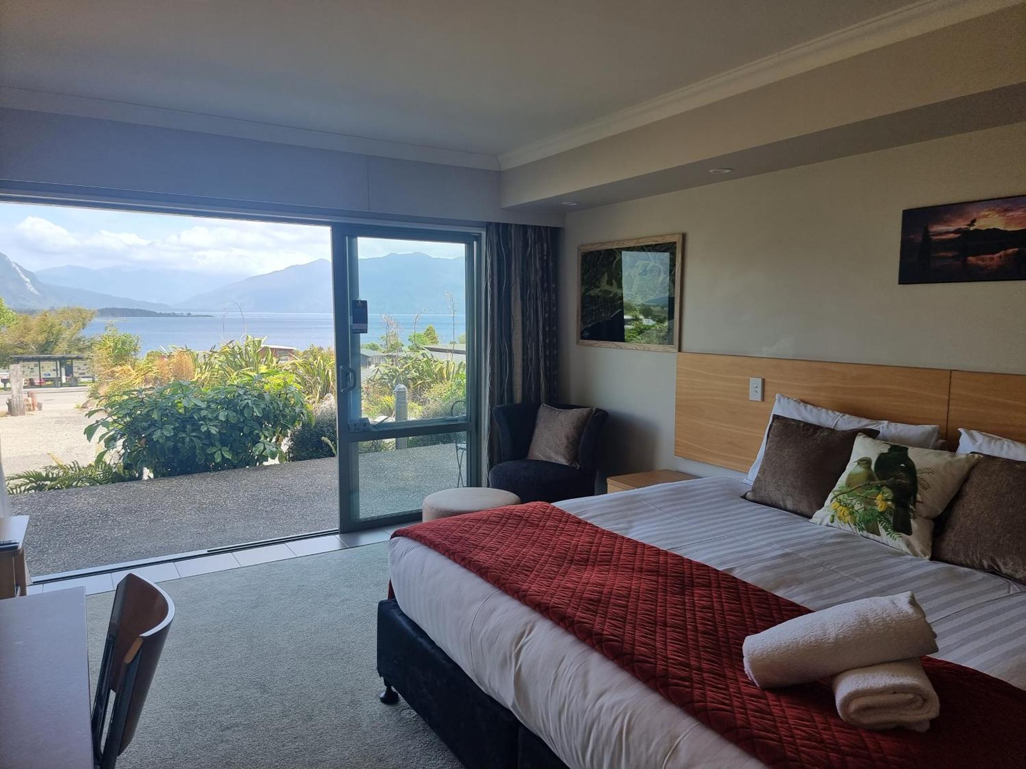 Hotel Lake Brunner Greymouth Εξωτερικό φωτογραφία