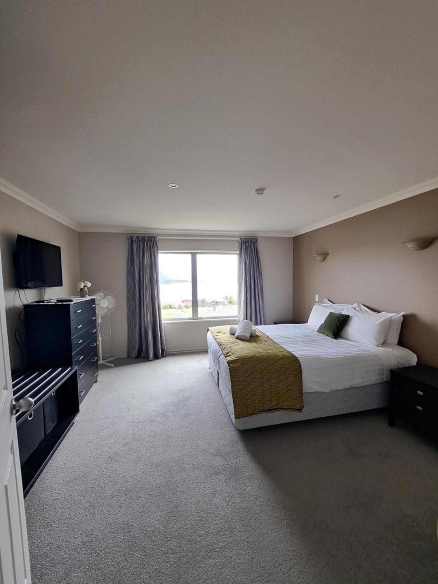 Hotel Lake Brunner Greymouth Εξωτερικό φωτογραφία