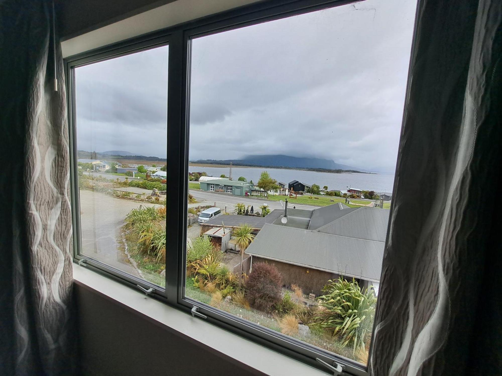 Hotel Lake Brunner Greymouth Εξωτερικό φωτογραφία