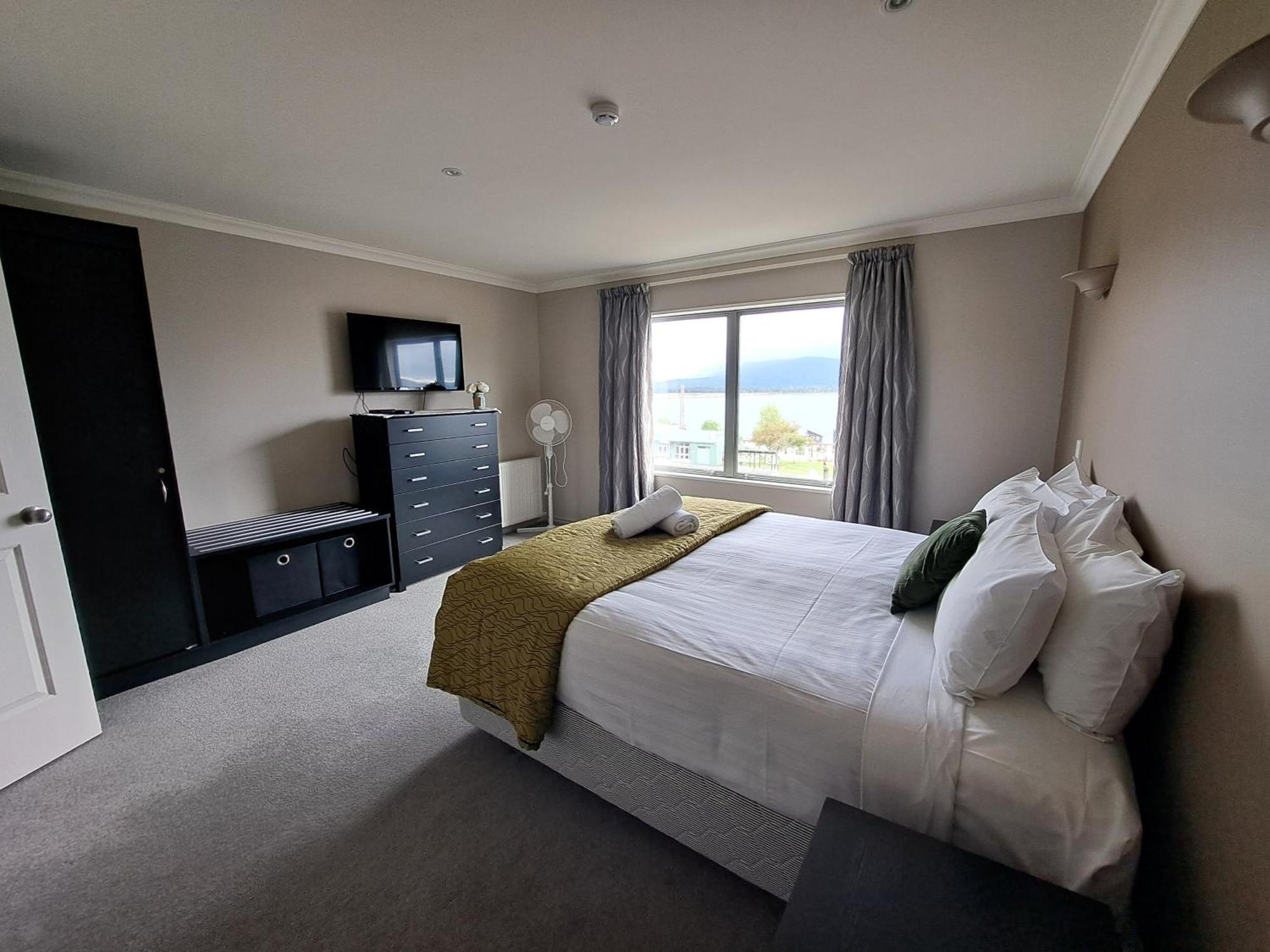Hotel Lake Brunner Greymouth Εξωτερικό φωτογραφία